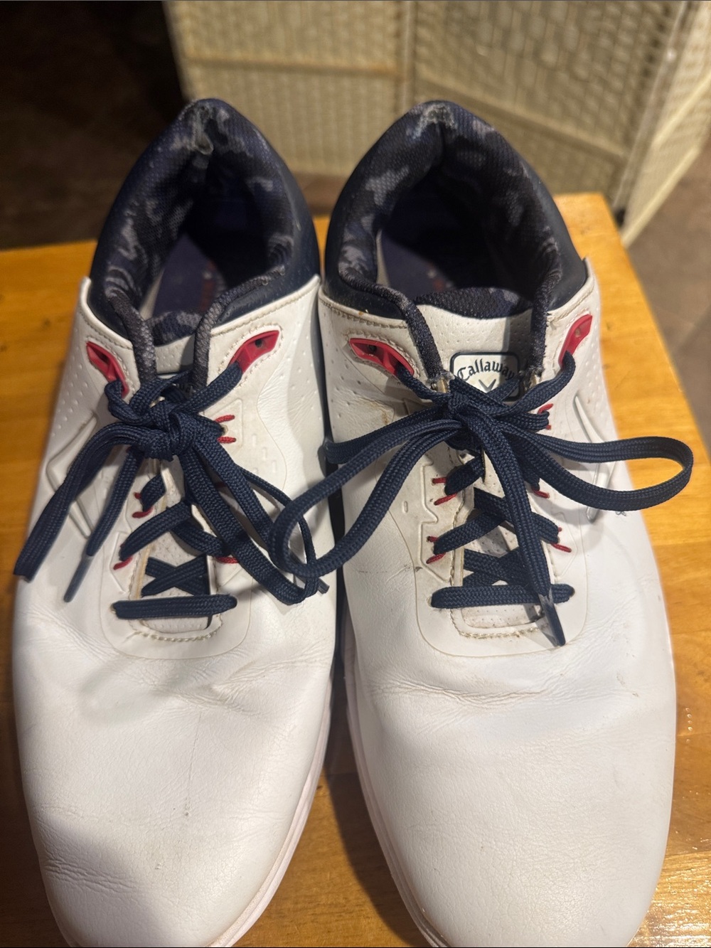 Callaway Men’s White Golf Shoes with Navy Laces and Red Eyelets